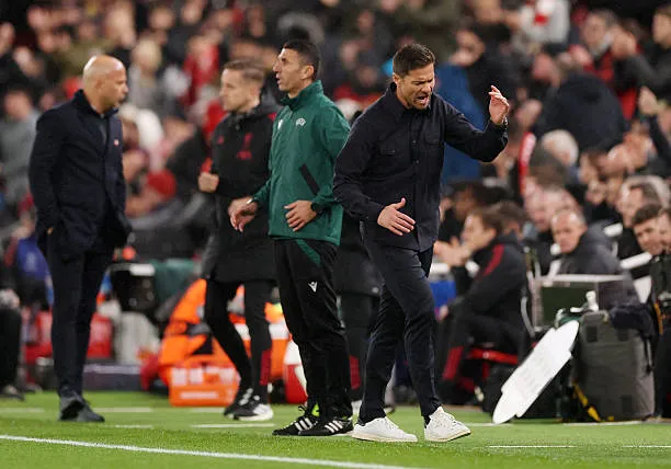 Xabi Alonso vẫn còn nhiều việc phải làm để cải thiện hiệu suất của đội.